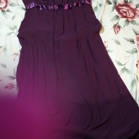 Party dress - Picture 2 of 4